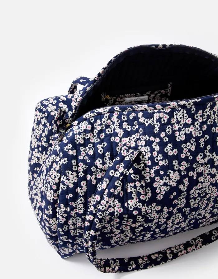 Accessorize Ditsy Daisy Weekender Bag Women Travel Bags