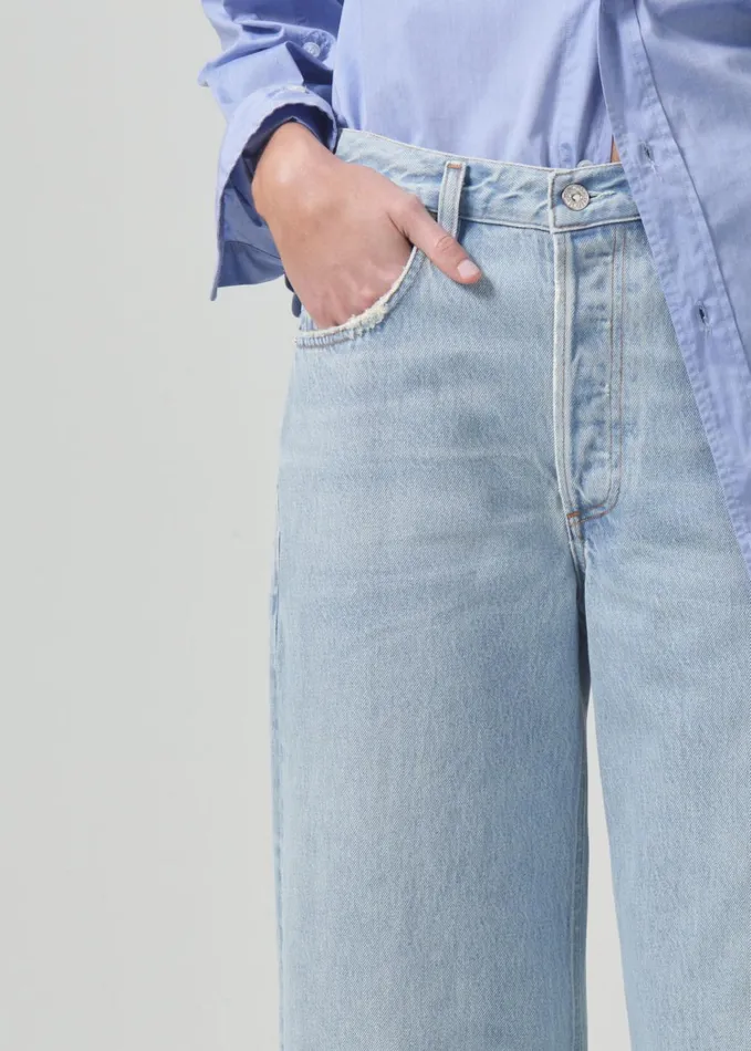 Citizens Of Humanity Ayla Raw Hem Crop In Freshwater Women Petite