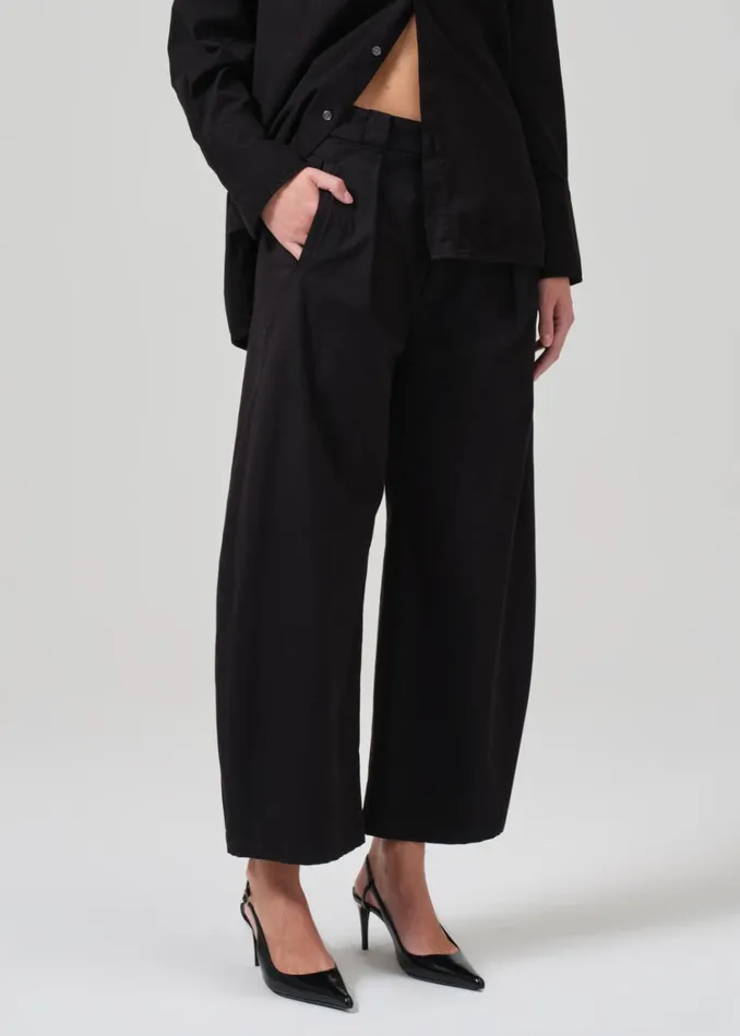 Citizens Of Humanity Cara Cropped Pleated Trouser In Black Women Pants