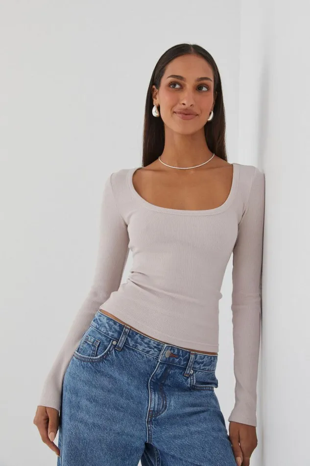 Clothing Supr Long Sleeve Tops Riri Scoop Neck Long Sleeve Top Nude Almond