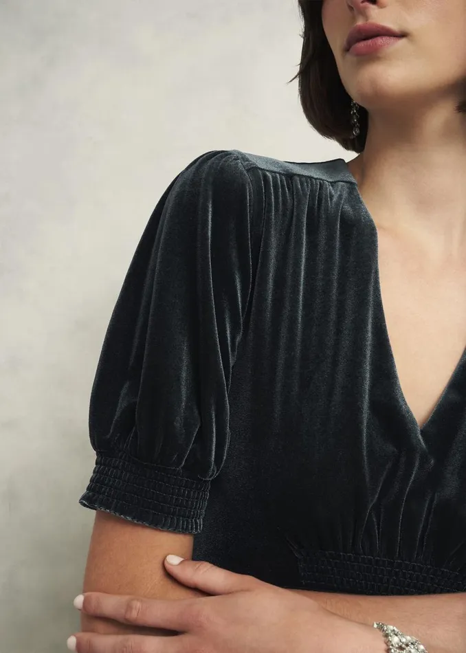 Dresses and Jumpsuits Women HOBBS Petite Dormer Velvet Dress Evergreen