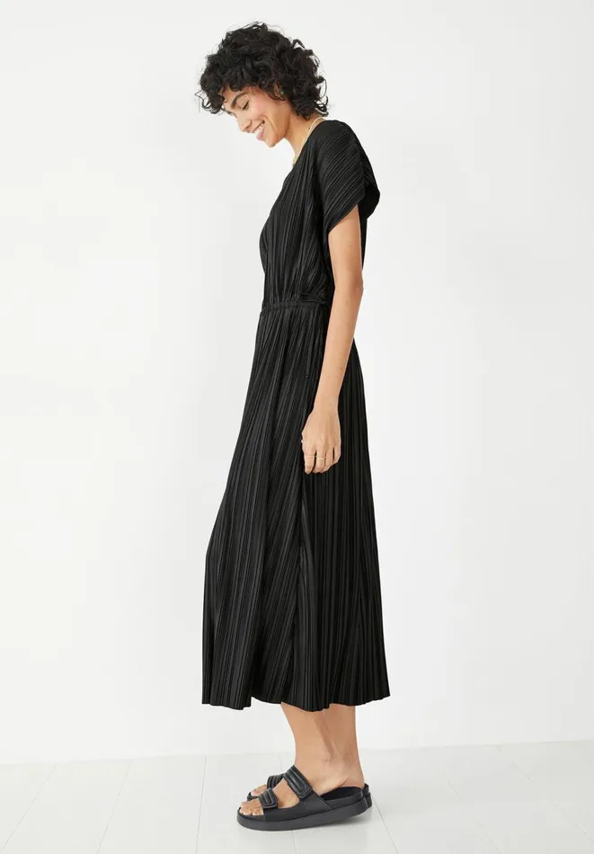 Hush Dresses Women Jodie Plisse Midi Dress Black