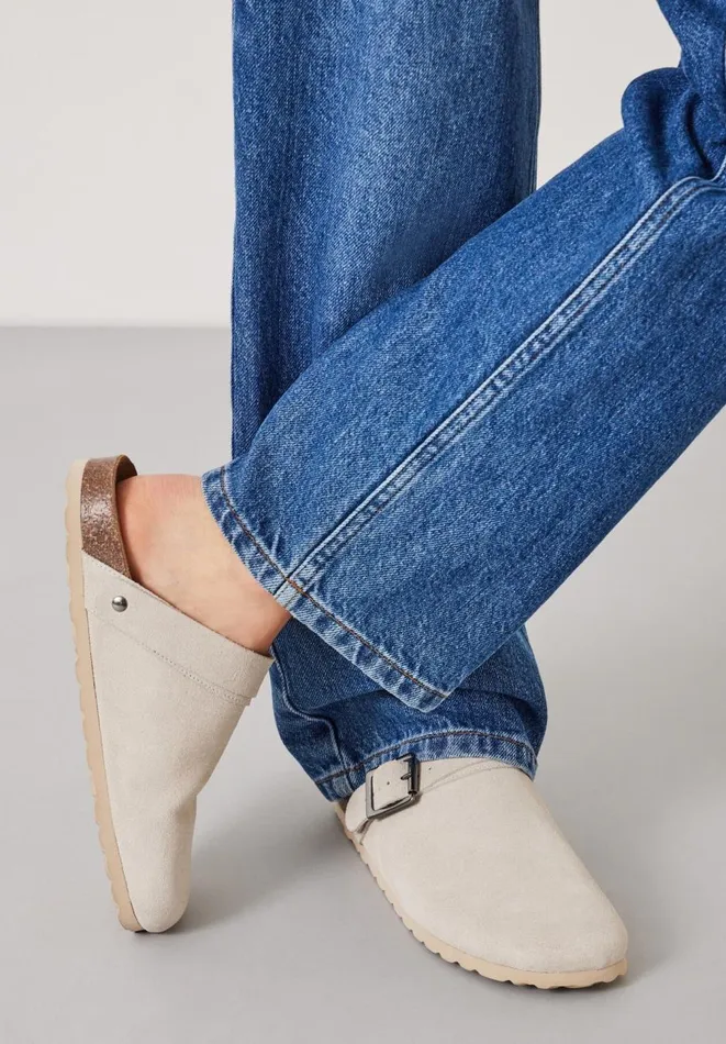 Hush Flats Women Lupita Mule Suede Clogs Off White