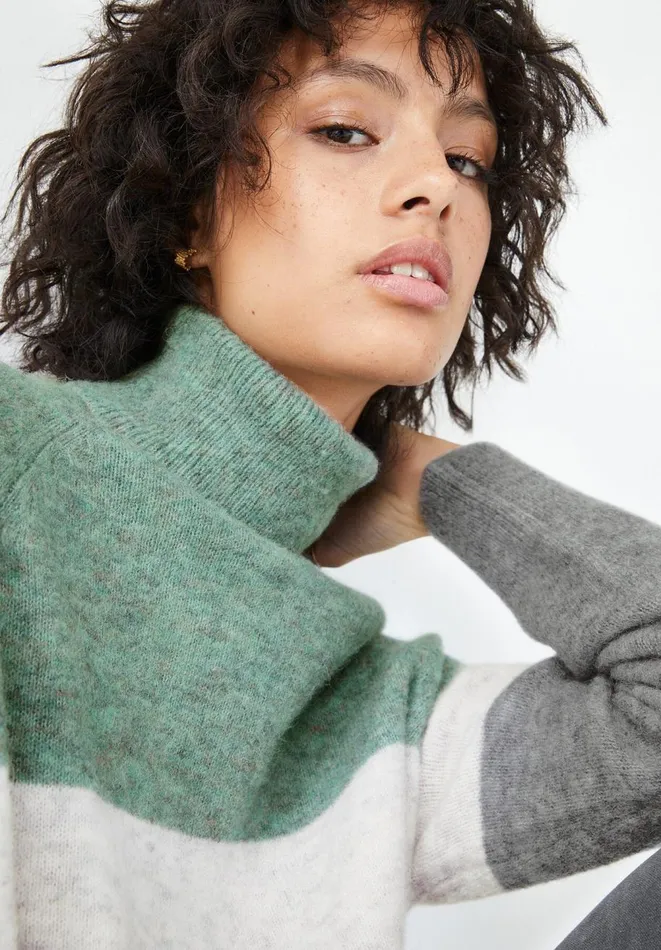 Hush Jumpers and Cardigans Women Maeve Roll Neck Jumper Grey Marlduck Egg Hush Jumpers and Cardigans Women Maeve Roll Neck Jumper Grey Marlduck Egg