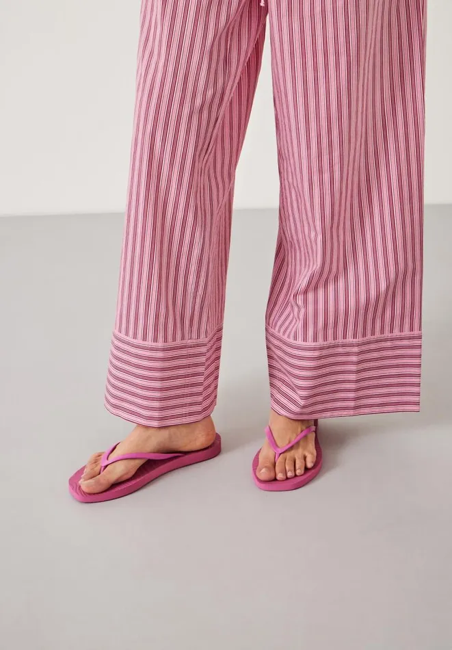 Hush Sandals Women Sleepers Flip Flops Festival Fuchsia Hush Sandals Women Sleepers Flip Flops Festival Fuchsia