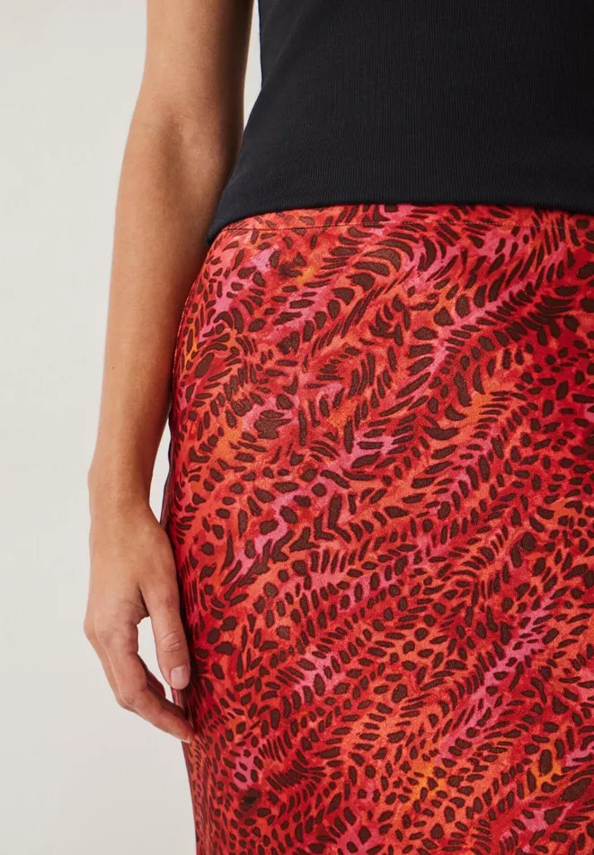 Hush Skirts Women Simone Slinky Midi Skirt Watercolour Animal Red