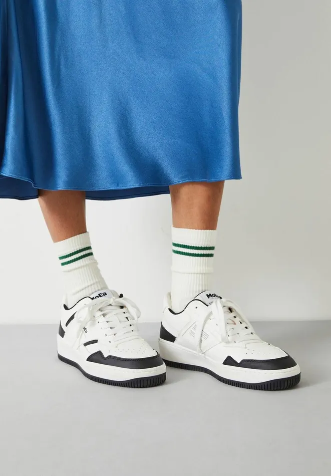 Hush Socks and Tights Women Nell Stripe Sports Sock Off Whitegreen Stripe