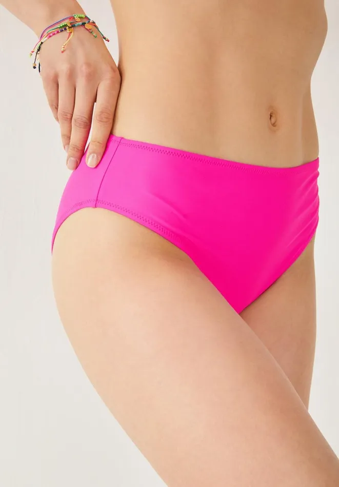 Hush Swimwear and Beachwear Women Camilla Classic Bikini Bottoms Bright Magenta Hush Swimwear and Beachwear Women Camilla Classic Bikini Bottoms Bright Magenta