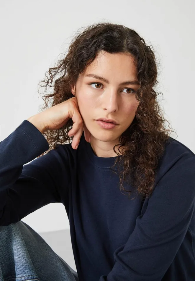 Hush Tops and Tshirts Women Cosima Heavyweight Cotton Top Midnight Navy Hush Tops and Tshirts Women Cosima Heavyweight Cotton Top Midnight Navy