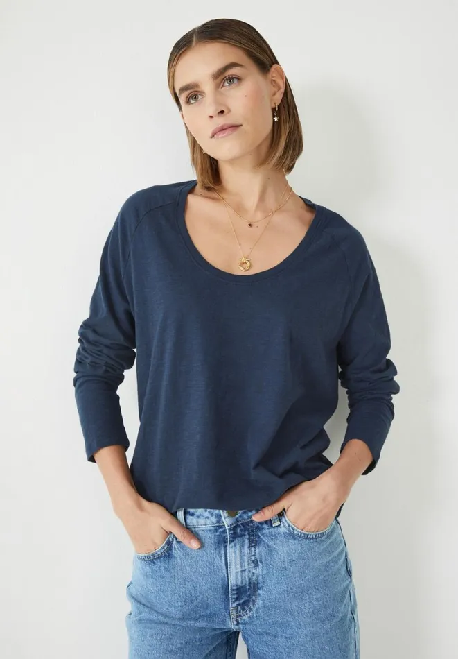 Hush Tops and Tshirts Women Cotton Slub Avalon TShirt Midnight Navy