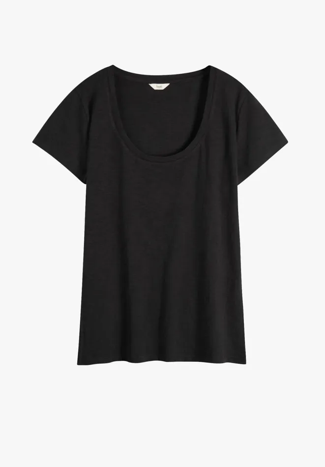 Hush Tops and Tshirts Women Hari Scoop Neck Cotton Slub TShirt Black Hush Tops and Tshirts Women Hari Scoop Neck Cotton Slub TShirt Black