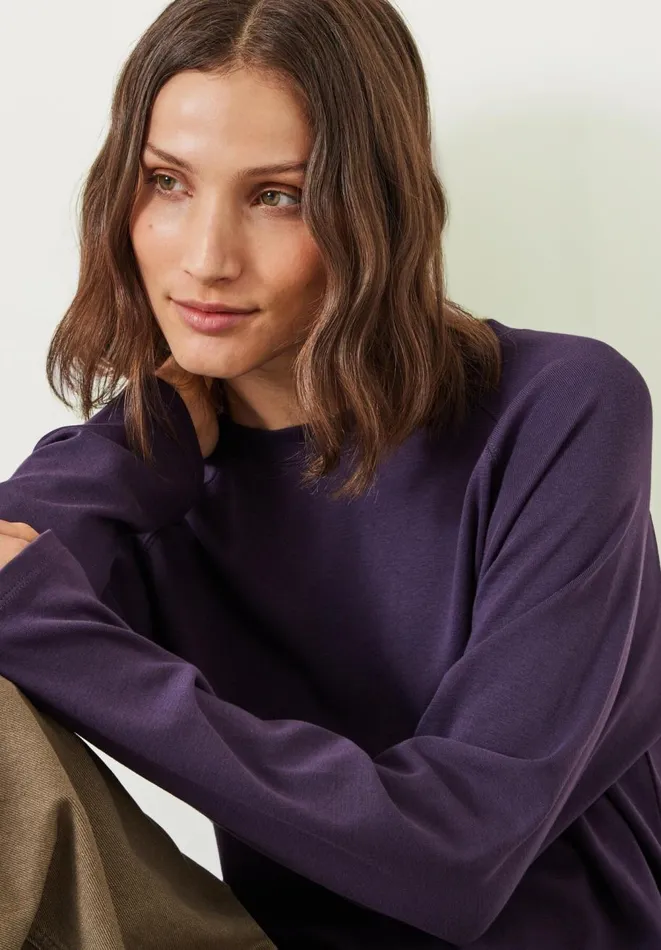 Hush Tops and Tshirts Women Matilda Cotton Raglan Top Dark Purple Hush Tops and Tshirts Women Matilda Cotton Raglan Top Dark Purple