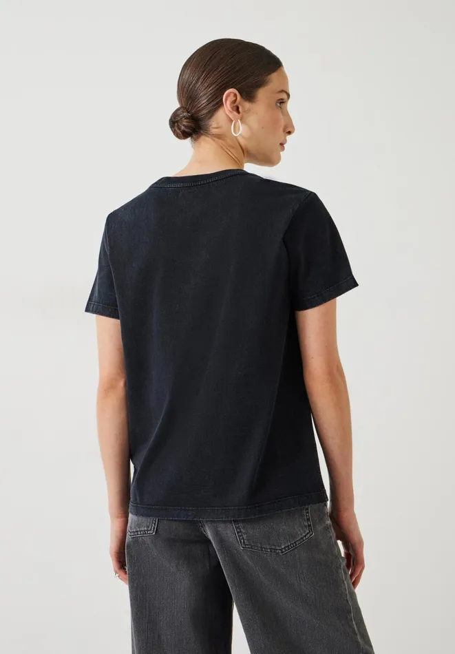 Hush Tops and Tshirts Women Ombre Rainbow Graphic T Shirt Black Onyx Hush Tops and Tshirts Women Ombre Rainbow Graphic T Shirt Black Onyx