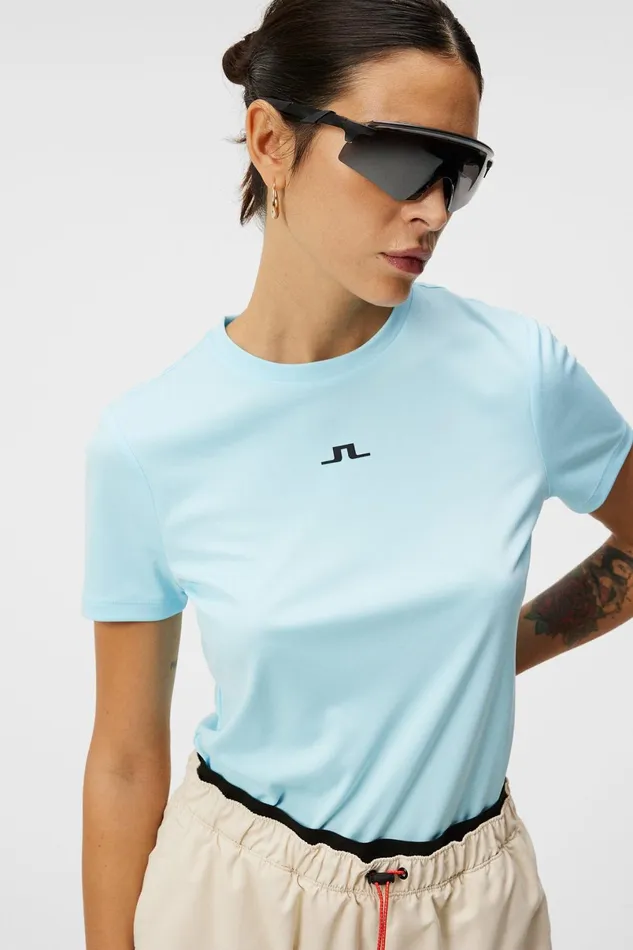 JLindeberg Base and Mid Layers Women Ada TShirt