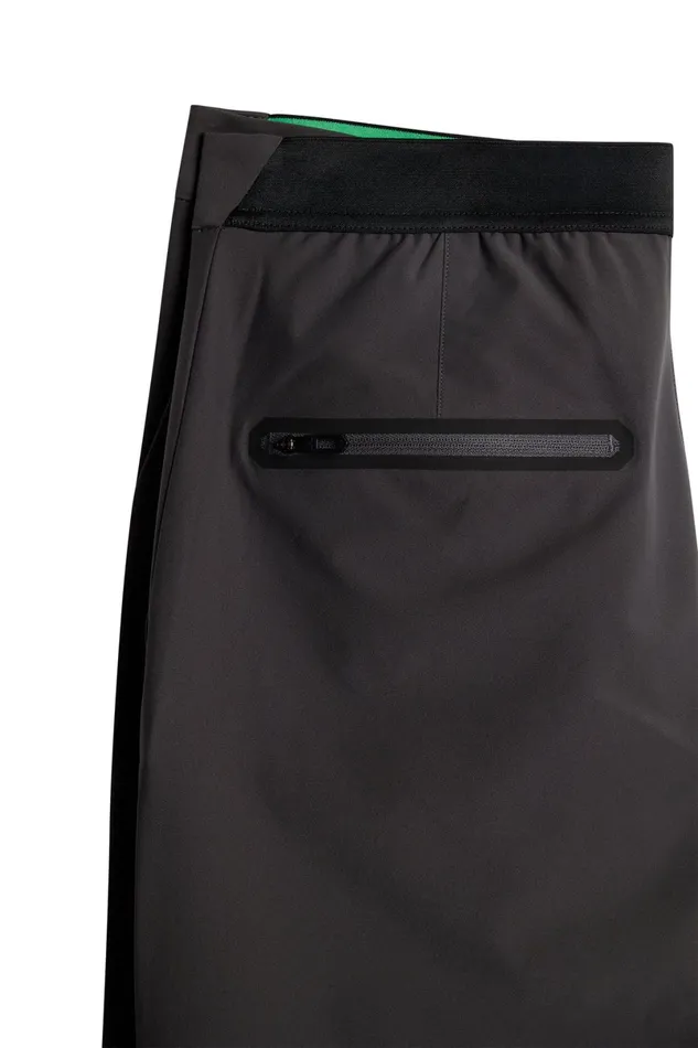 JLindeberg Trousers Men The Reveal Tech Pant