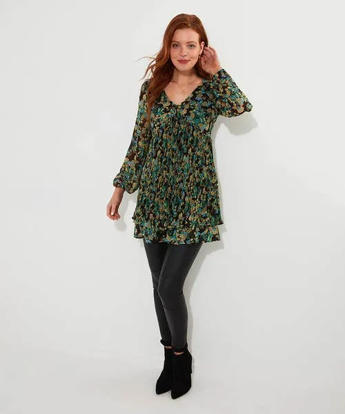 Joebrowns Tops Tunics and Blouses Apparel Beautifully Pleated Tunic Black