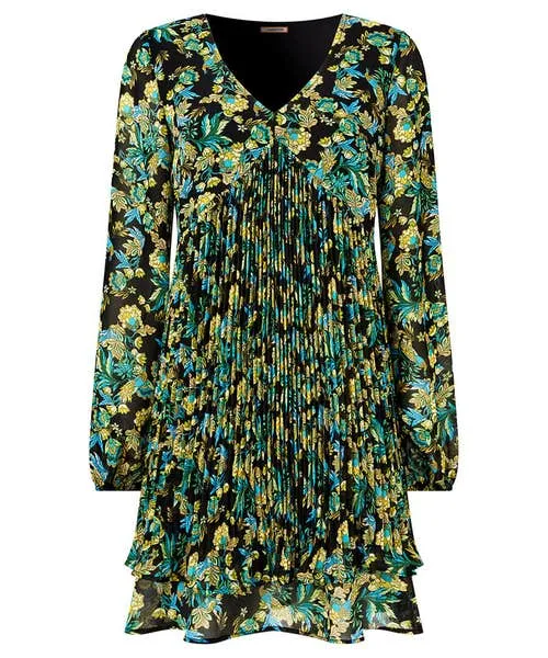 Joebrowns Tops Tunics and Blouses Apparel Beautifully Pleated Tunic Black