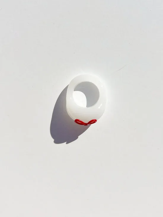 Lisa Says Gah Glass Bow Ring White Red Women Jewelry