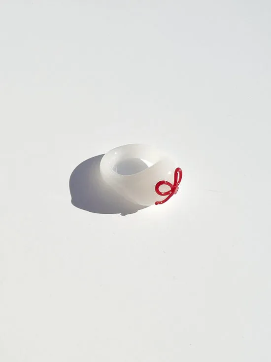 Lisa Says Gah Glass Bow Ring White Red Women Jewelry