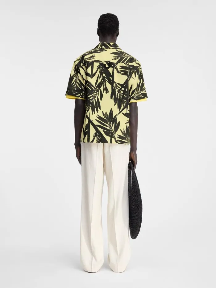 Men Shirts JACQUEMUS The Jean Shirt Print Foliage Black Yellow Men Shirts JACQUEMUS The Jean Shirt Print Foliage Black Yellow