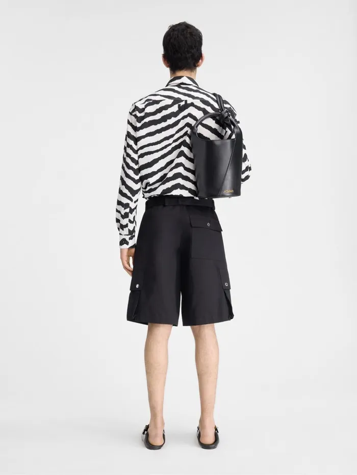 Men Trousers and Shorts JACQUEMUS The Cargo Bermuda Shorts Black Men Trousers and Shorts JACQUEMUS The Cargo Bermuda Shorts Black
