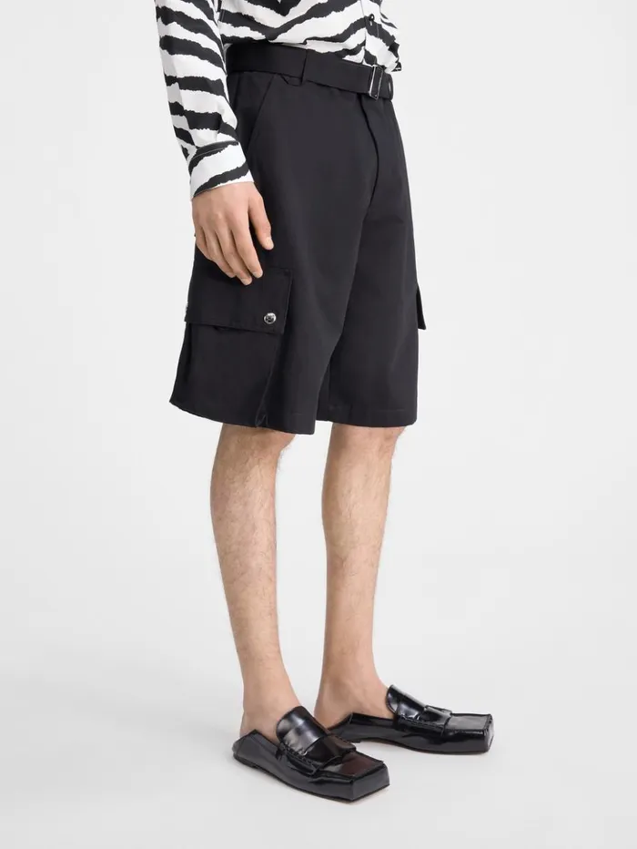 Men Trousers and Shorts JACQUEMUS The Cargo Bermuda Shorts Black Men Trousers and Shorts JACQUEMUS The Cargo Bermuda Shorts Black