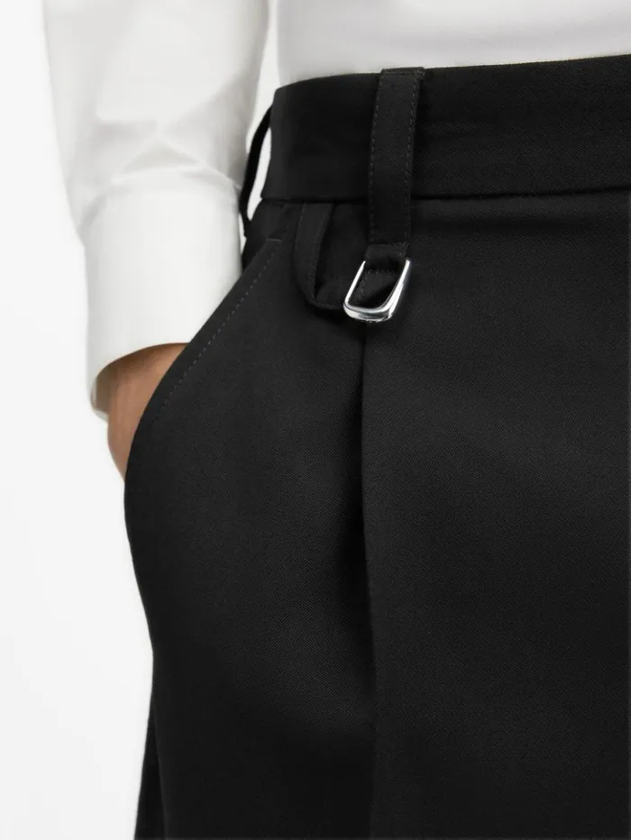 Men Trousers and Shorts JACQUEMUS The Melo Shorts Black