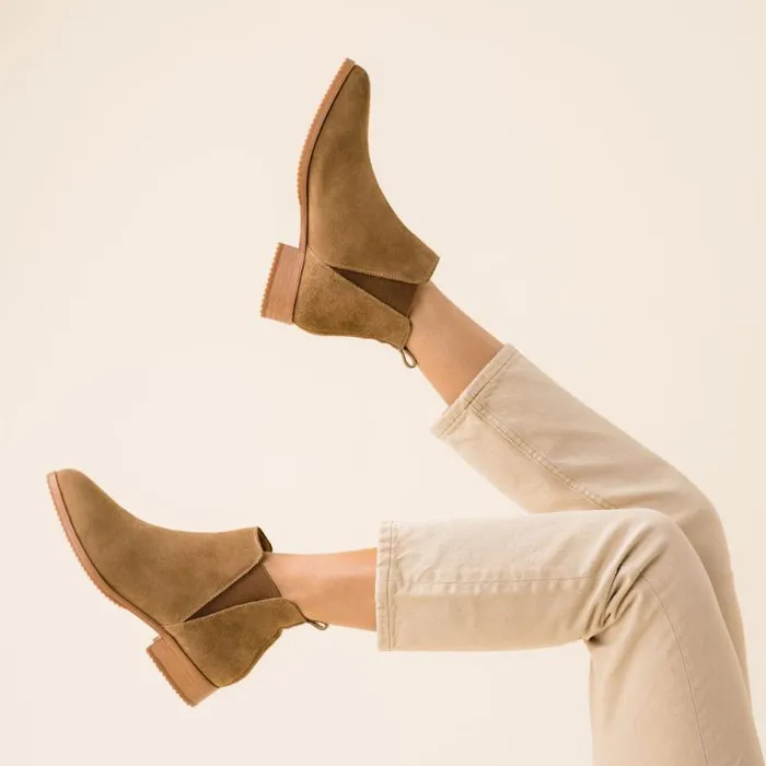 Nisolo Boots Women Eva Everyday Chelsea Boot Taupe Suede Nisolo Boots Women Eva Everyday Chelsea Boot Taupe Suede