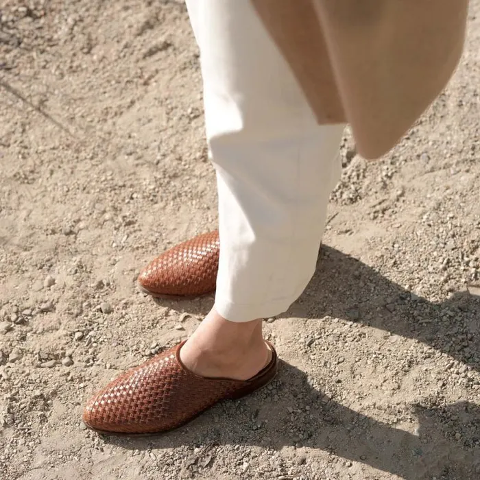 Nisolo Loafers and Mules Women Ama Woven Mule Woven Brandy