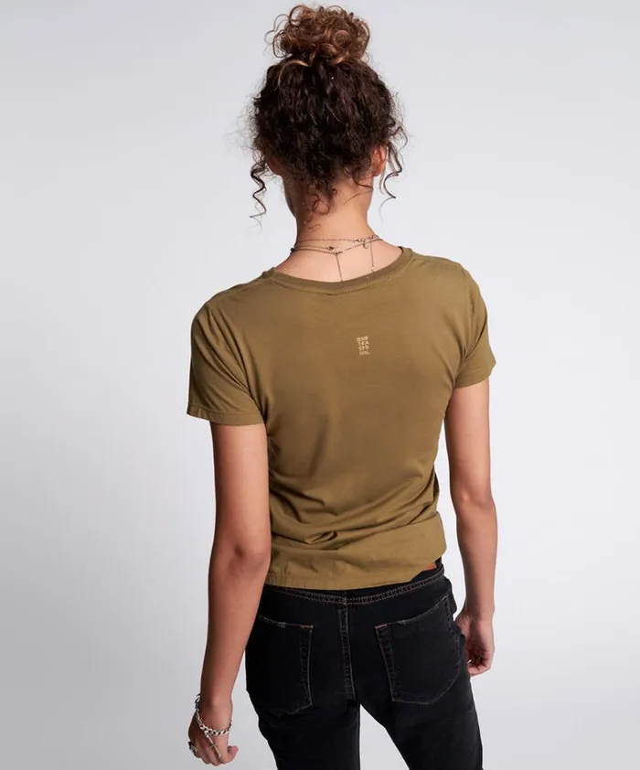 One Teaspoon Basic Tees KHAKI BOWER BIRD ORGANIC FITTED TEE 8211 Women One Teaspoon Basic Tees KHAKI BOWER BIRD ORGANIC FITTED TEE 8211 Women