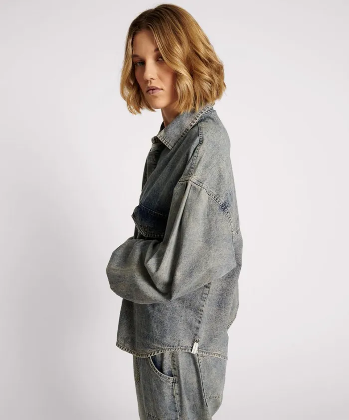 One Teaspoon Shirts DIRTY BLUE OVERSIZED DENIM WESTERN SHIRT 8211 Women One Teaspoon Shirts DIRTY BLUE OVERSIZED DENIM WESTERN SHIRT 8211 Women