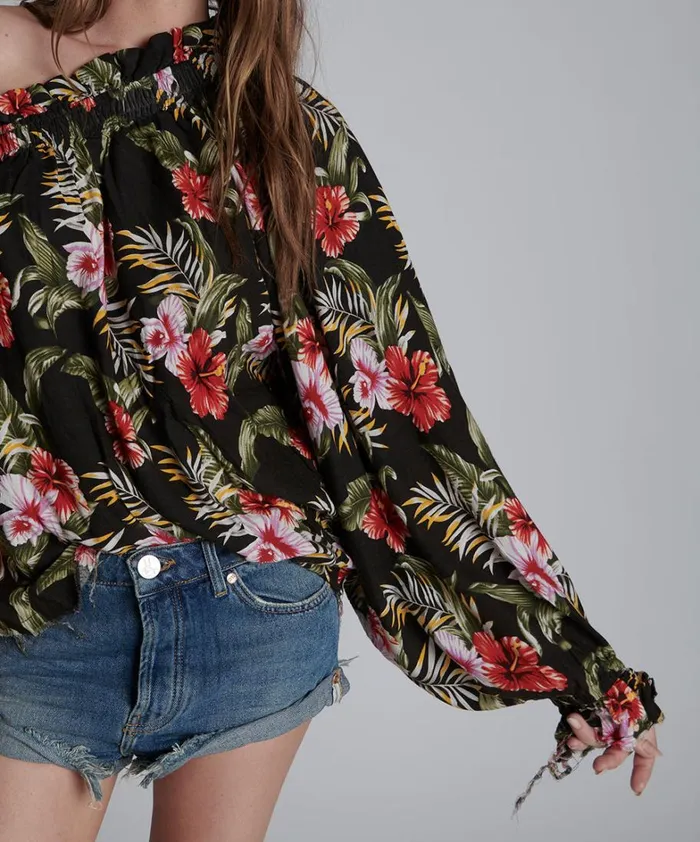 One Teaspoon Tops NIGHT FLOWER HAWAIIAN ONE SHOULDER TOP 8211 Women One Teaspoon Tops NIGHT FLOWER HAWAIIAN ONE SHOULDER TOP 8211 Women