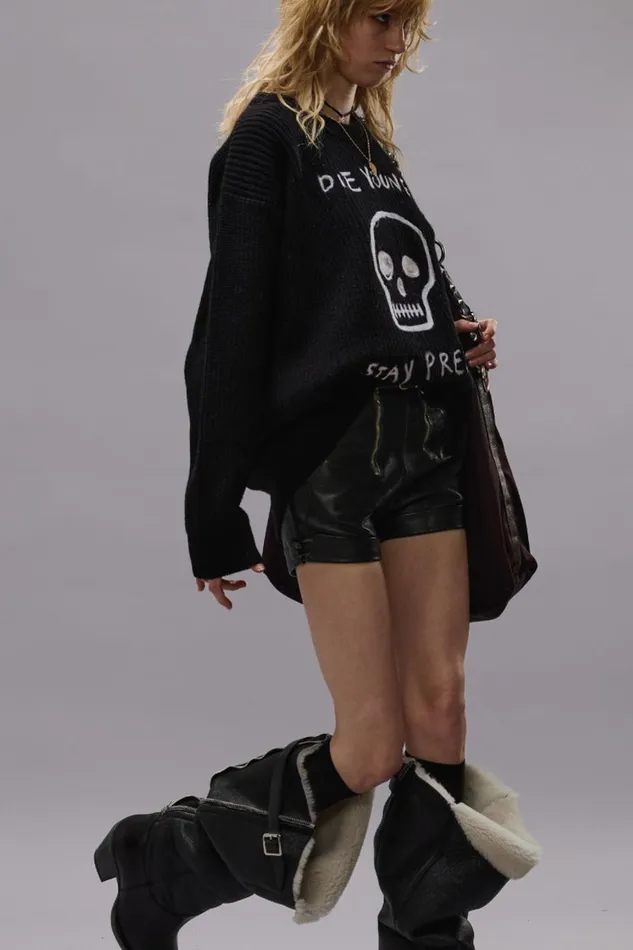 R13 Sweaters Women DIE YOUNG BOYFRIEND SWEATER 8211 BLACK WITH NEEDLE PUNCHED GRAPHIC