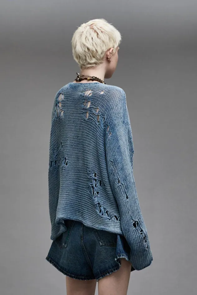 R13 Sweaters Women DISTRESSED BOYFRIEND CREWNECK 8211 LIGHT INDIGO
