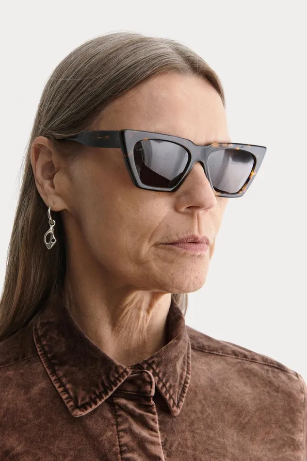 Rachel Comey Sunglasses Women Modan Sunglasses Tortoise Rachel Comey Sunglasses Women Modan Sunglasses Tortoise