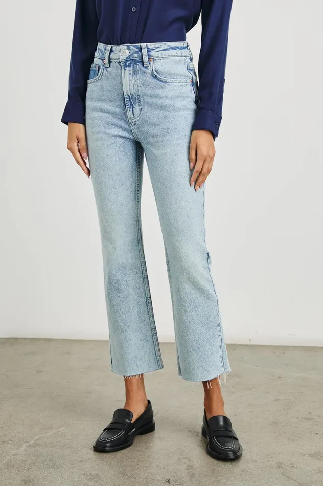 Rails Denim Women SUNSET CROP SLIM FLARE Snowbird