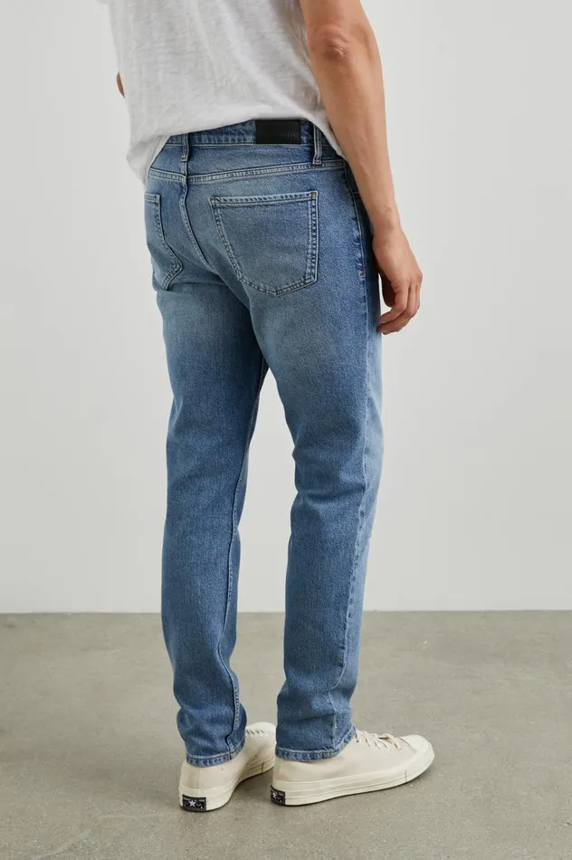 Rails Pants Men CLAYTON SLIM STRAIGHT Authentic 10 Year Rails Pants Men CLAYTON SLIM STRAIGHT Authentic 10 Year