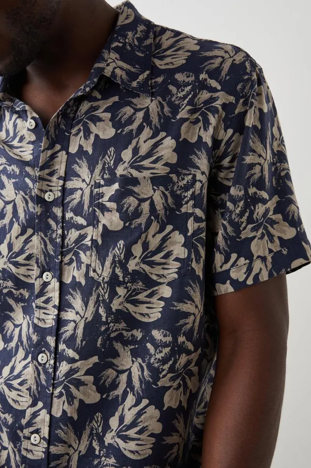 Rails Shirts Men CARSON SHIRT Floral Expression Navy Brown
