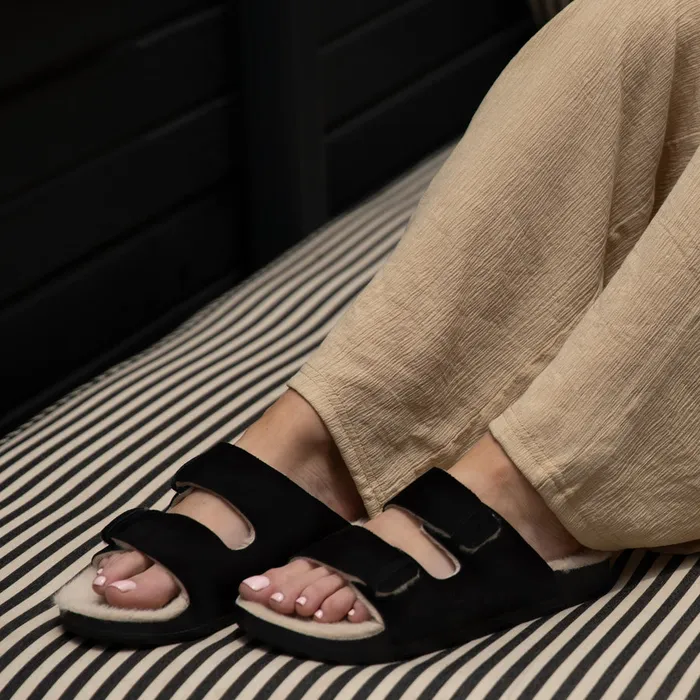 Reef Sandals Women Ojai Two Bar Cozy Raven Reef Sandals Women Ojai Two Bar Cozy Raven