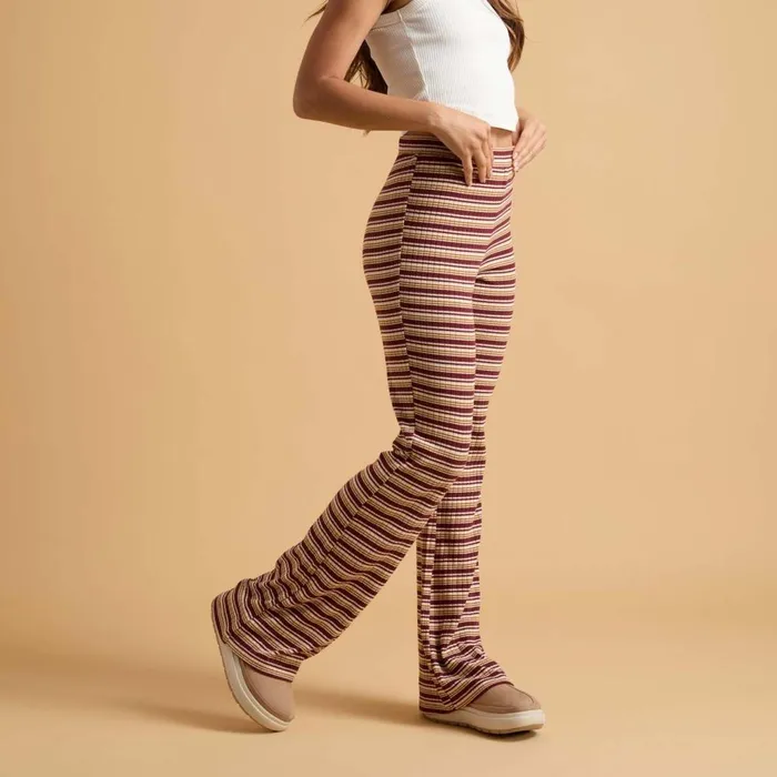 Reef Shorts Pants and Skirts Women Jewels Flare Pant Port