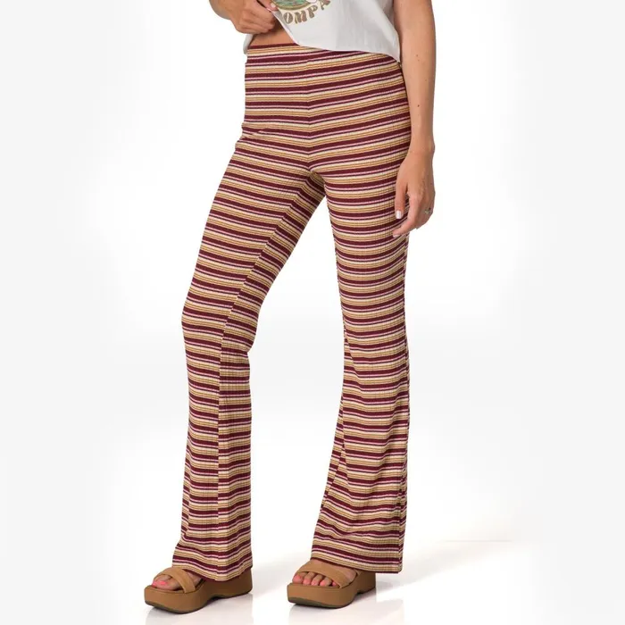 Reef Shorts Pants and Skirts Women Jewels Flare Pant Port