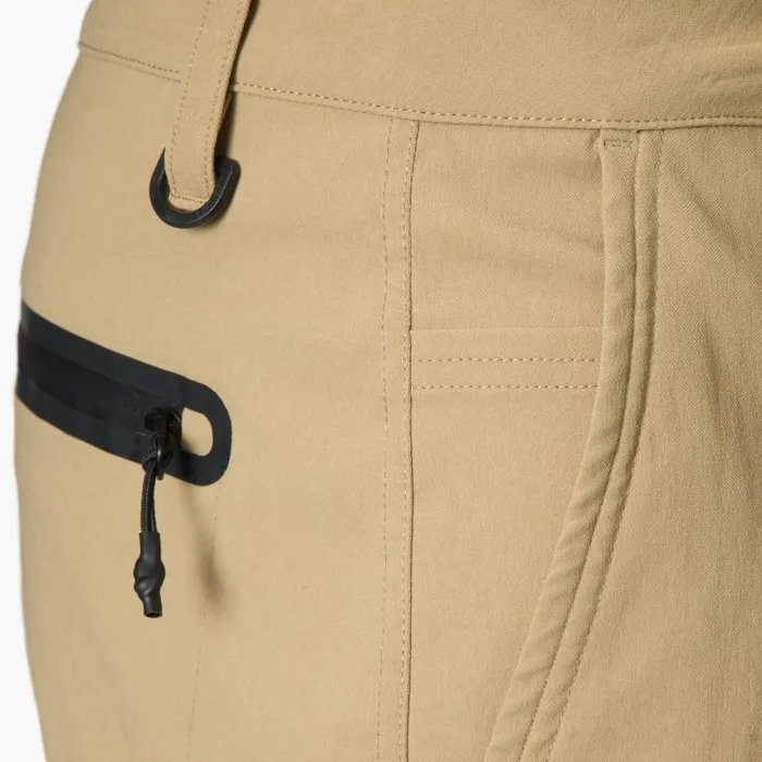 Reef Surf Shirts and UPF Apparel Men Bramble Utility Upf 40 Walkshort Kelp