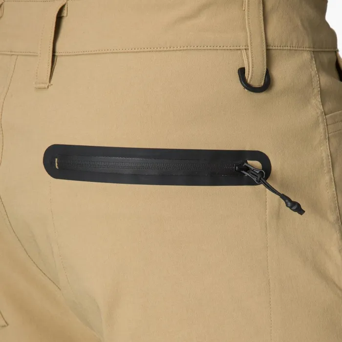 Reef Surf Shirts and UPF Apparel Men Bramble Utility Upf 40 Walkshort Kelp