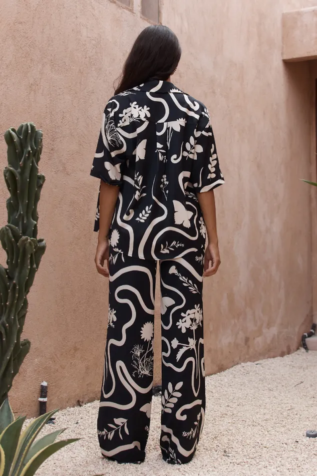 Runaway The Label Shirts and Blouses Shop LEO SHIRT 8211 BLACKSAND