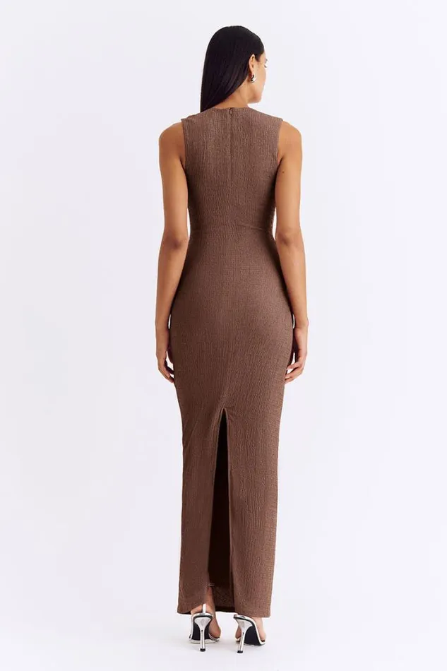 Shop SUBOO Dresses Jacqui Scoop Neck Maxi Dress 8211 Mocha