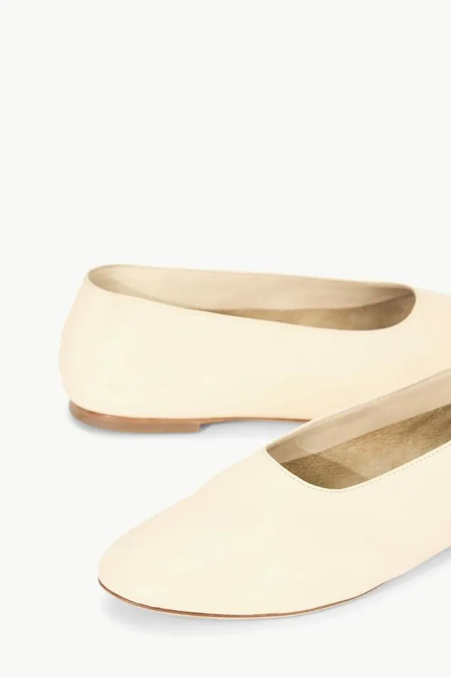 STAUD Mules and Flats ALBA BALLET FLAT Cream 8211 Women