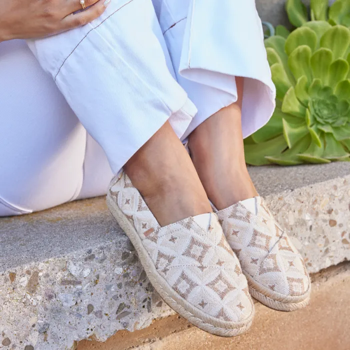 Toms Alpargatas Alpargata Rope 20 Espadrille Geometric Natural 8211 Women