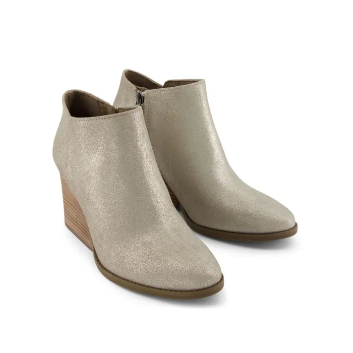 Toms Boots and Booties Hadley Heeled Boot Champagne Metallic Suede 8211 Women Toms Boots and Booties Hadley Heeled Boot Champagne Metallic Suede 8211 Women