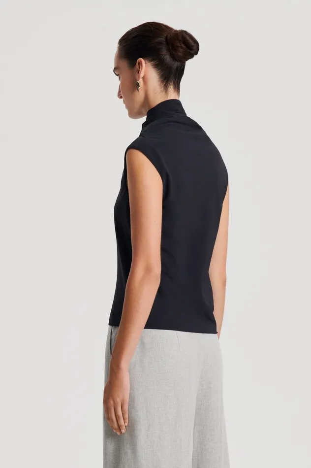 Tops Scanlan Theodore Women SILK CRAVAT TANK NAVY Tops Scanlan Theodore Women SILK CRAVAT TANK NAVY