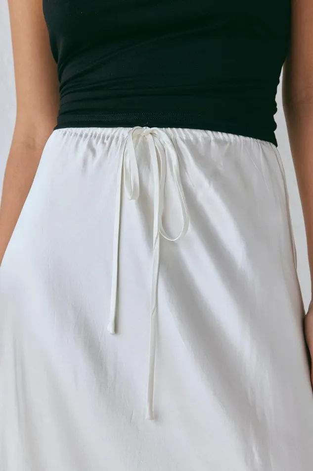 VRG GRL Lyla Satin Maxi Skirt White Women Skirts VRG GRL Lyla Satin Maxi Skirt White Women Skirts